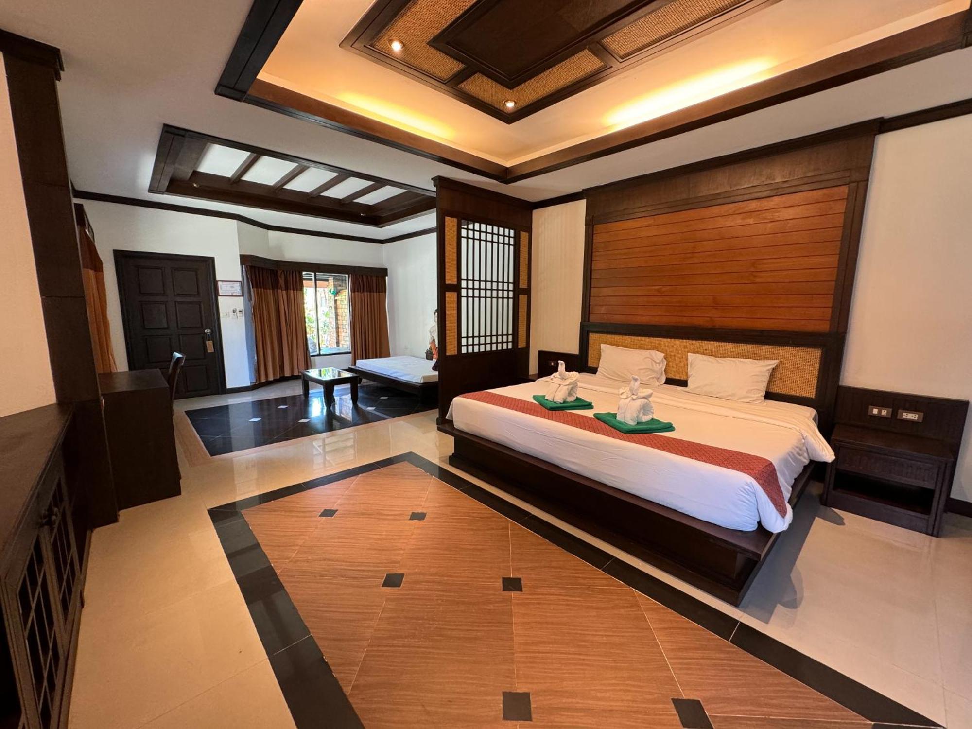 Beach Bungalow At Lanta Resort Koh Lanta Luaran gambar
