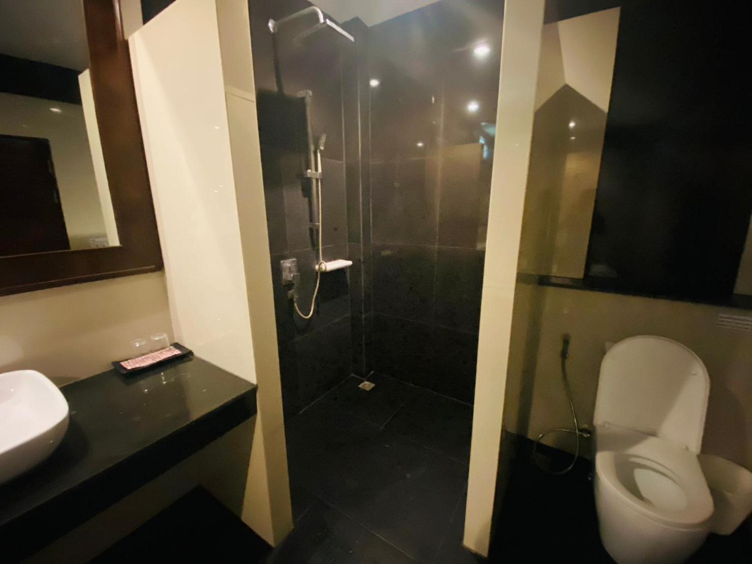 Beach Bungalow At Lanta Resort Koh Lanta Luaran gambar