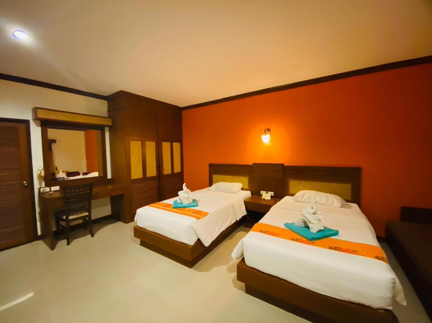 Beach Bungalow At Lanta Resort Koh Lanta Luaran gambar