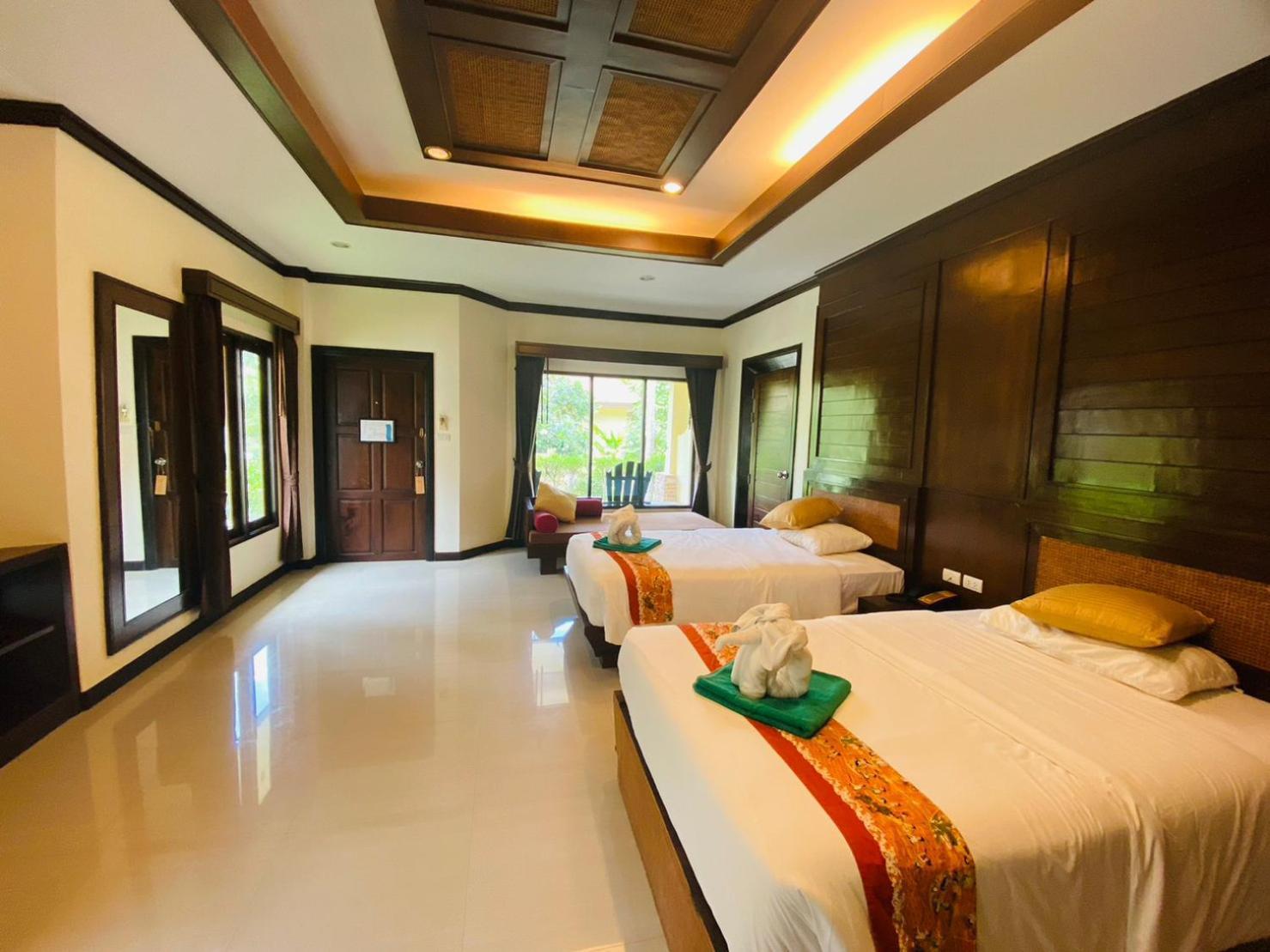 Beach Bungalow At Lanta Resort Koh Lanta Luaran gambar