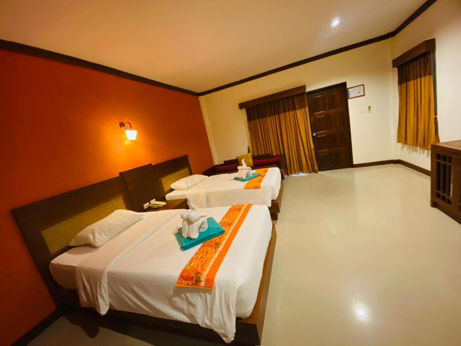 Beach Bungalow At Lanta Resort Koh Lanta Luaran gambar